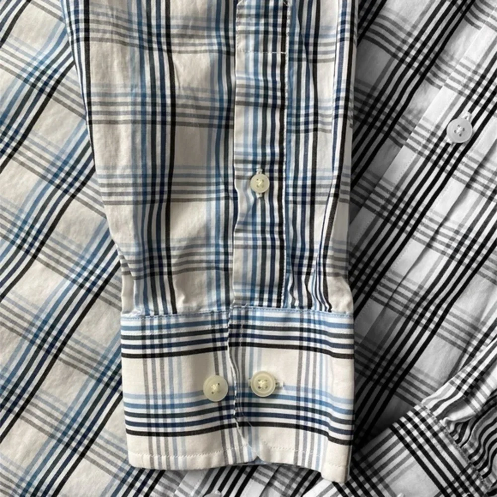 Banana Republic excellent pre